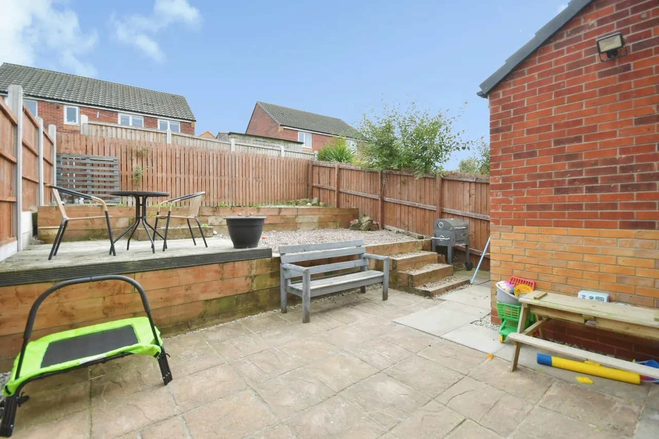 Masefield Place, Holmewood, S42, photo 4