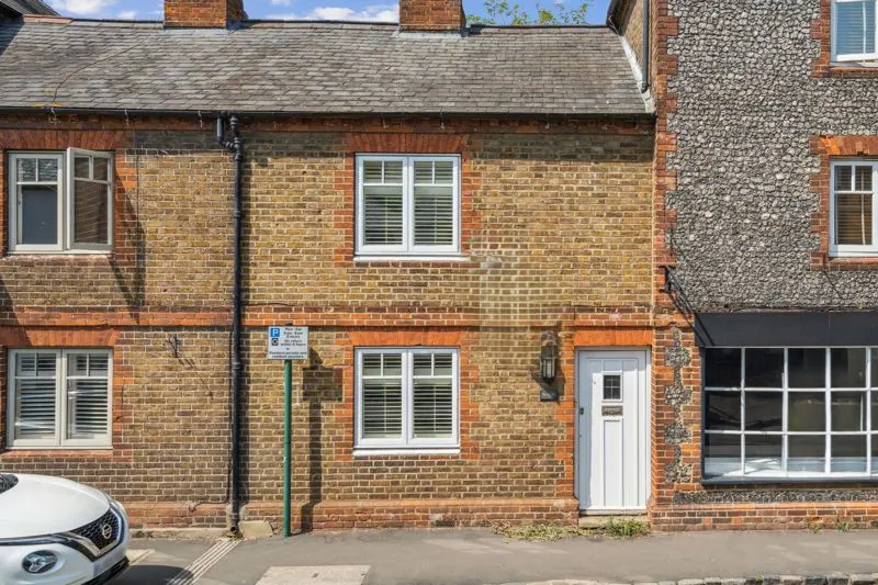 2 bed house for sale — High Street, Cookham SL6 9SF