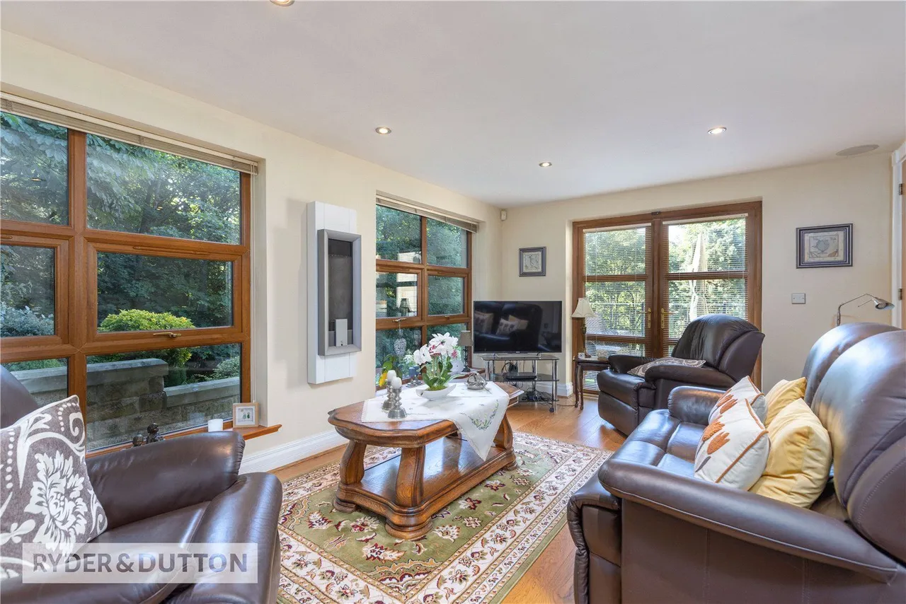 College Lane, Rawtenstall, BB4, photo 9