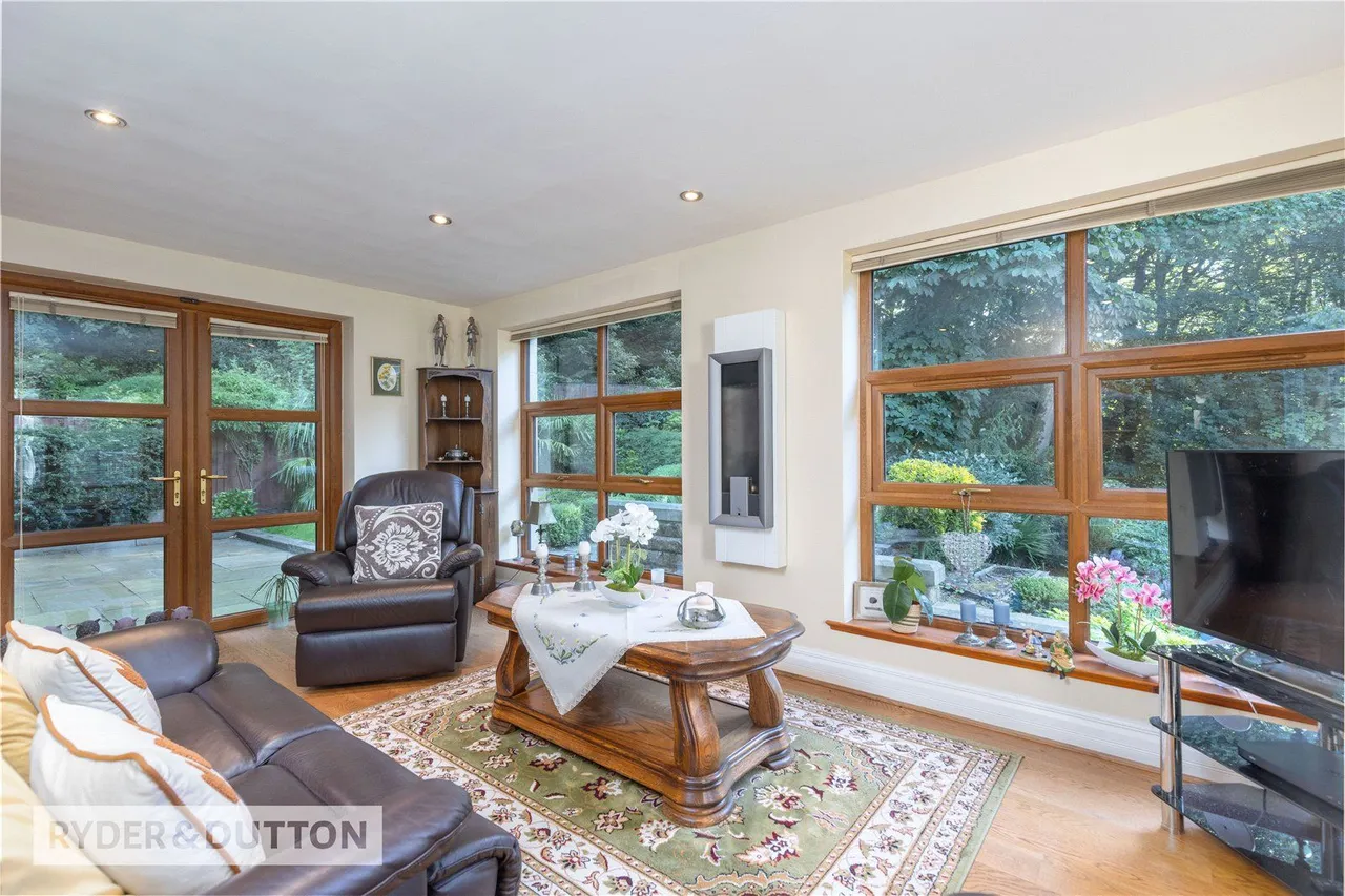 College Lane, Rawtenstall, BB4, photo 5