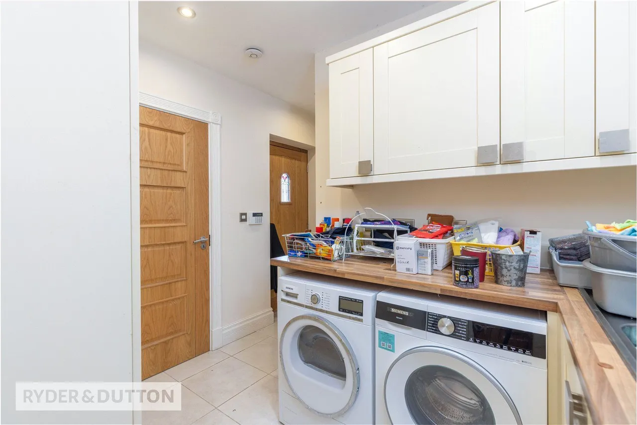 College Lane, Rawtenstall, BB4, photo 32