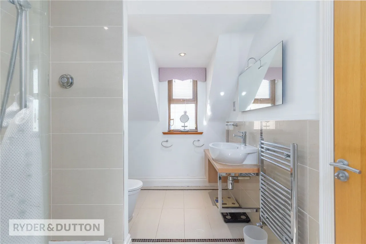 College Lane, Rawtenstall, BB4, photo 20