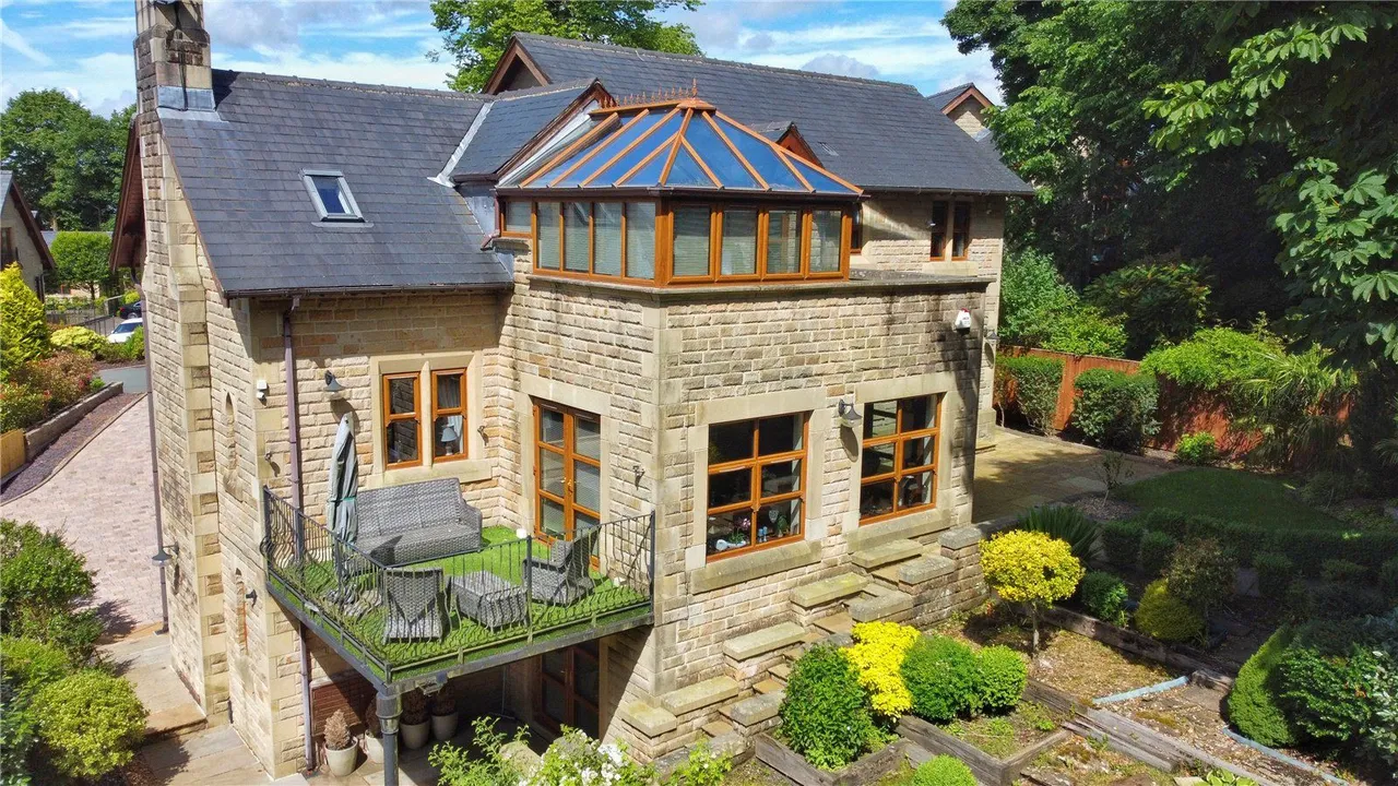 College Lane, Rawtenstall, BB4, photo 35