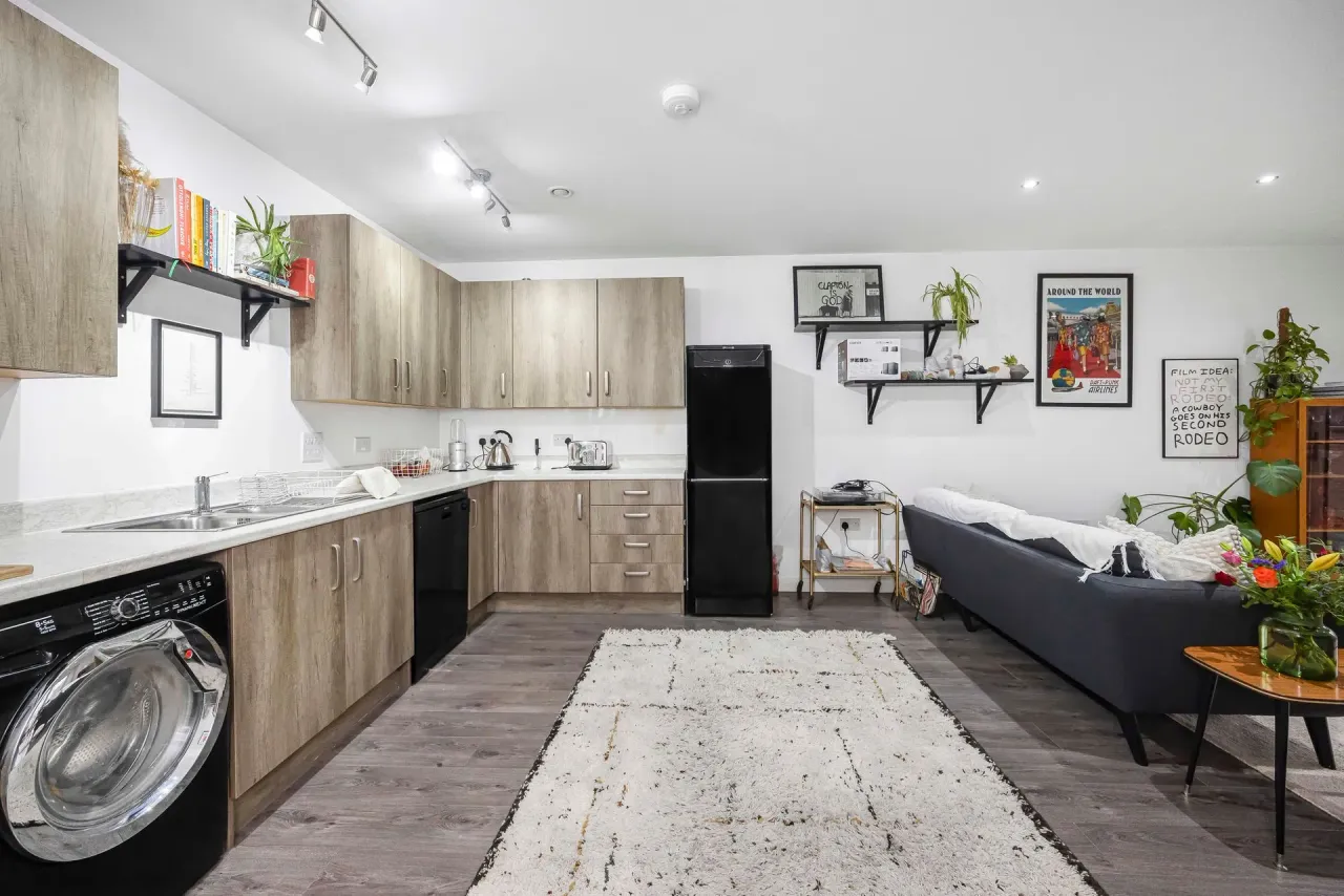 Manston Court, Walthamstow, E17, photo 6