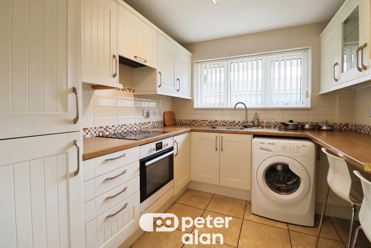 Avonridge Cardiff, CF14, photo 2