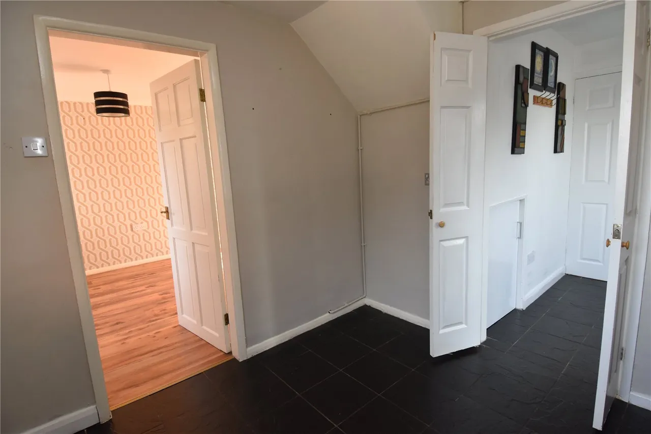 Trehearn Road, Droitwich, Worcestershire, WR9 8PT, photo 8