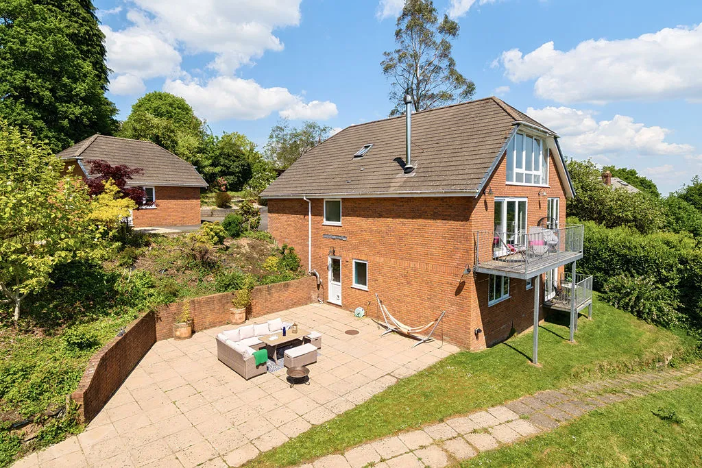 5 bed house for sale — Longdown, Exeter