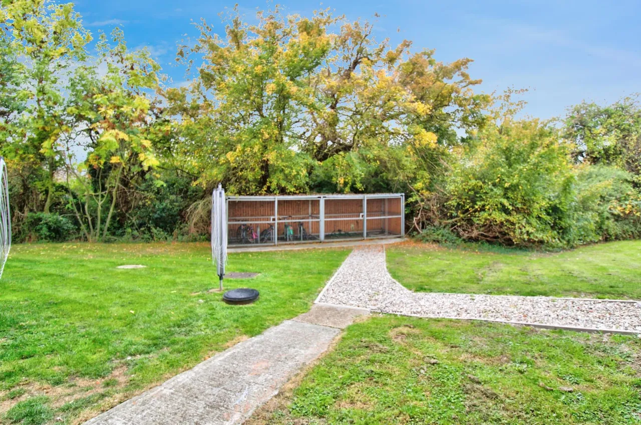 Westbury Terrace, Upminster, RM14, photo 13