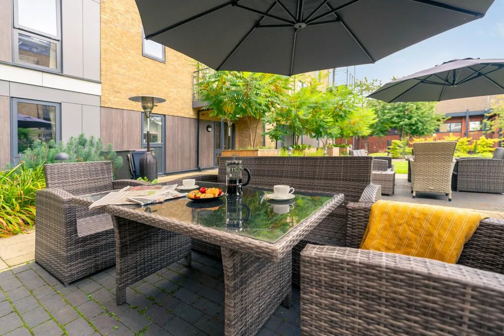 Pegs Lane, Hertford, SG13, photo 10