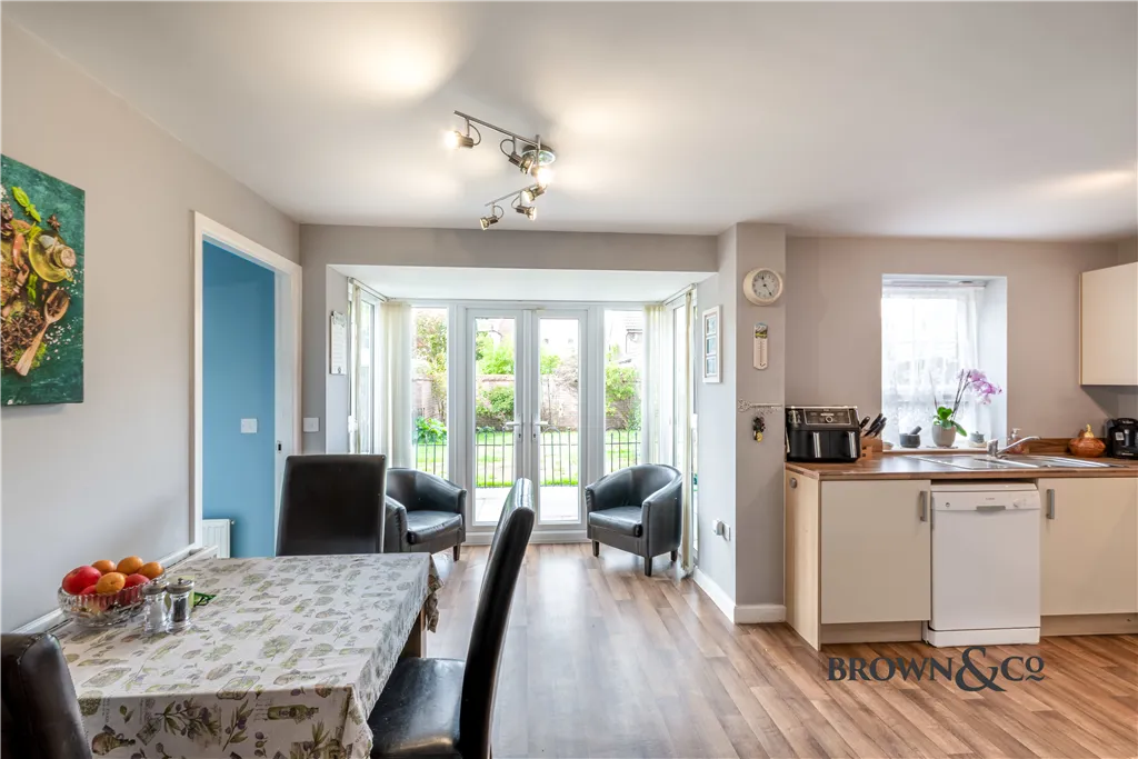 Lords Court, Retford, photo 5
