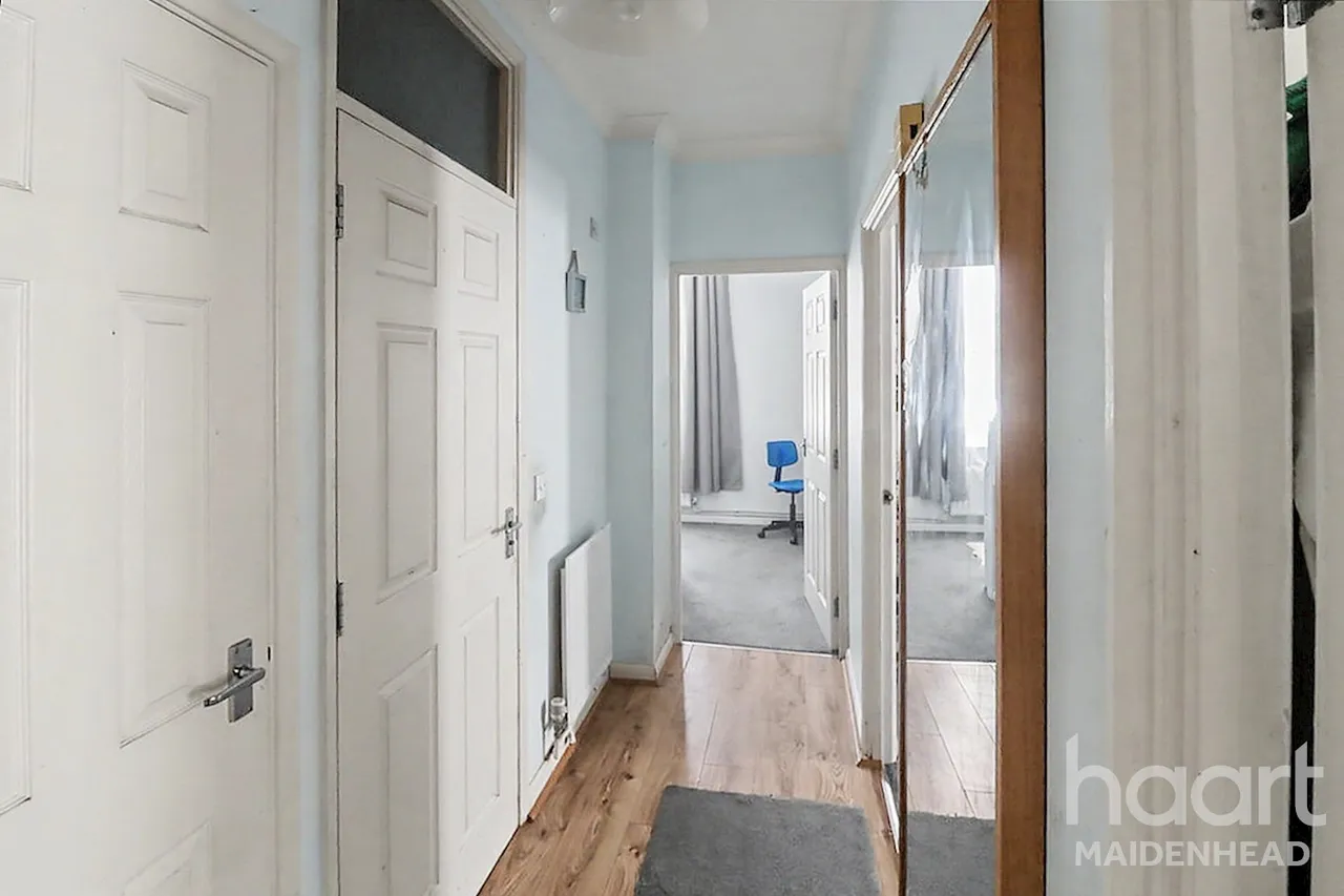 Upton Court Road, Slough, SL3, photo 12