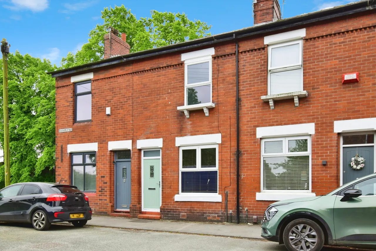 2 bed house for sale — Beaconsfield Road, Altrincham, Greater Manchester, WA14