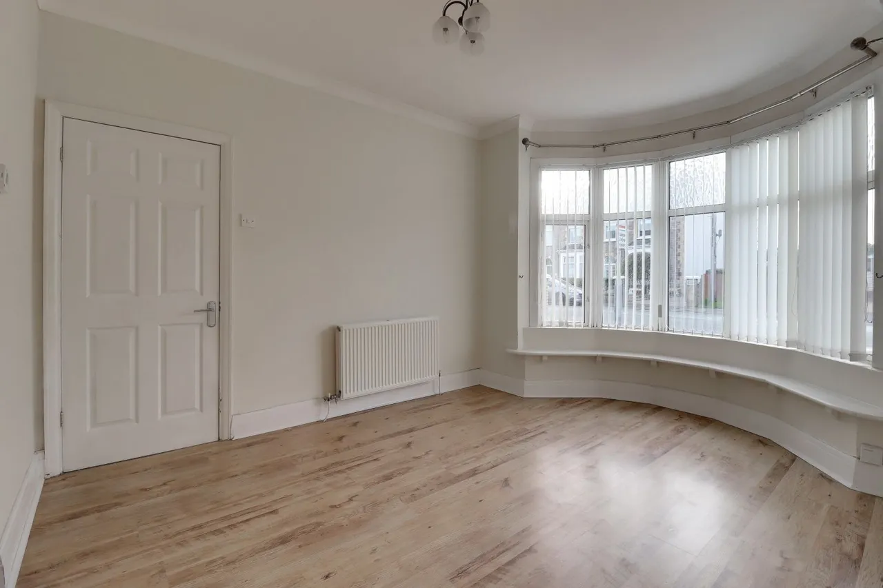 New Road, Porthcawl, CF36, photo 9