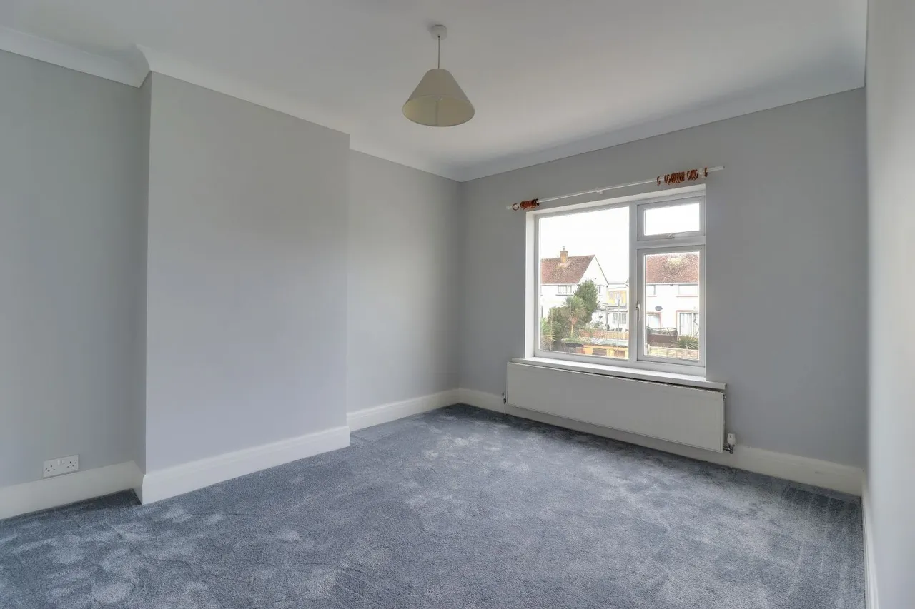 New Road, Porthcawl, CF36, photo 5
