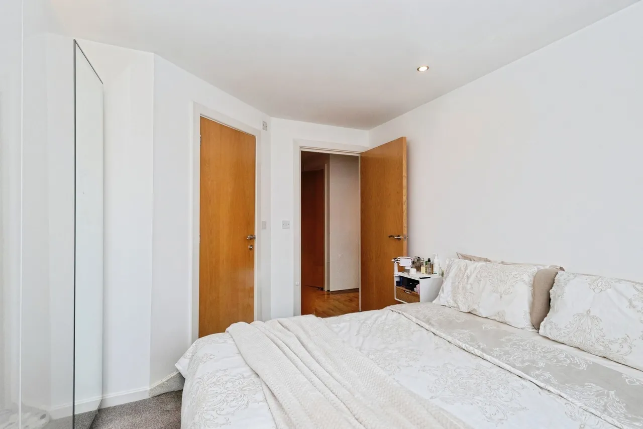 Elmira Way, Salford, Greater Manchester, M5, photo 7