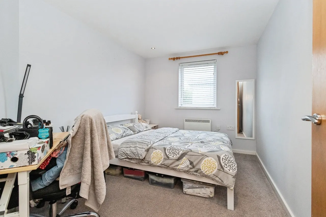 Elmira Way, Salford, Greater Manchester, M5, photo 9
