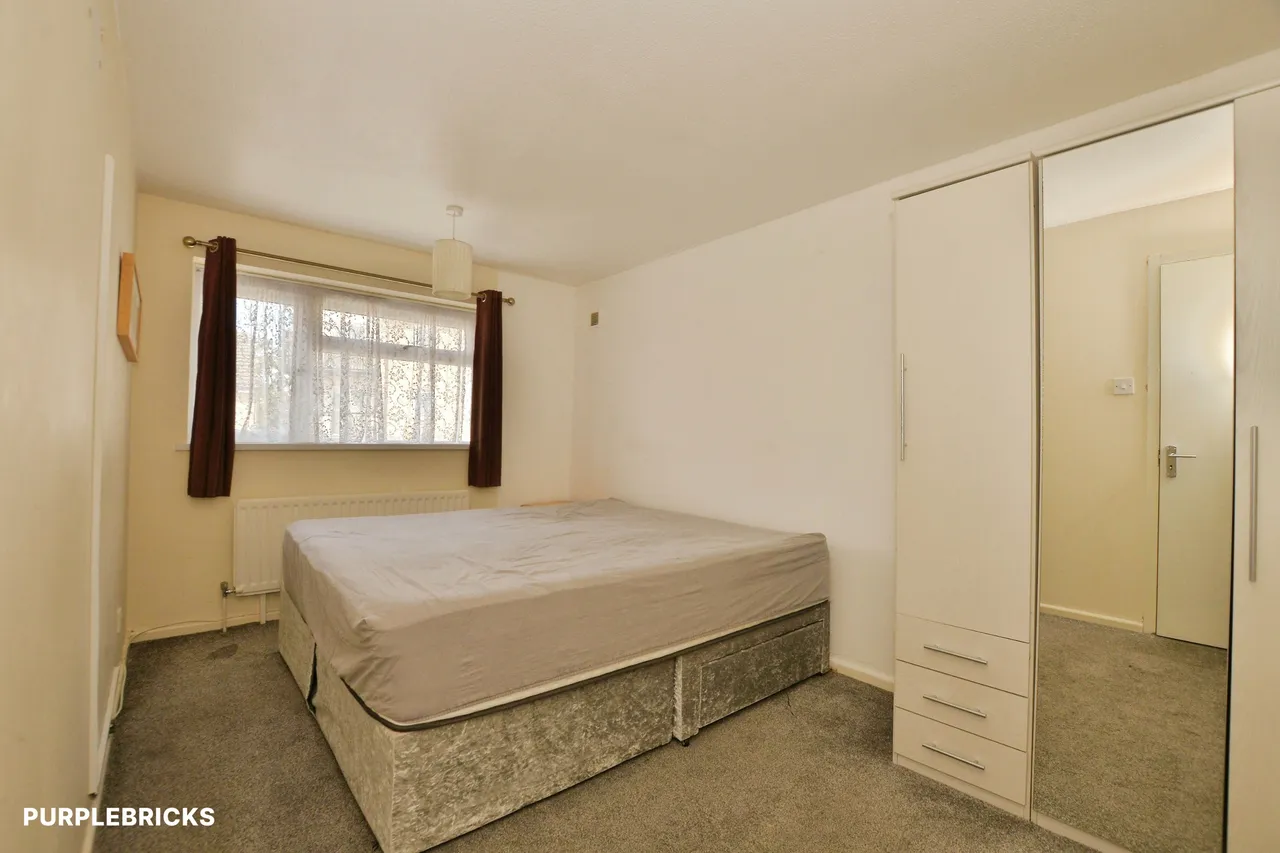 Luddenham Close, Ashford, TN23, photo 8