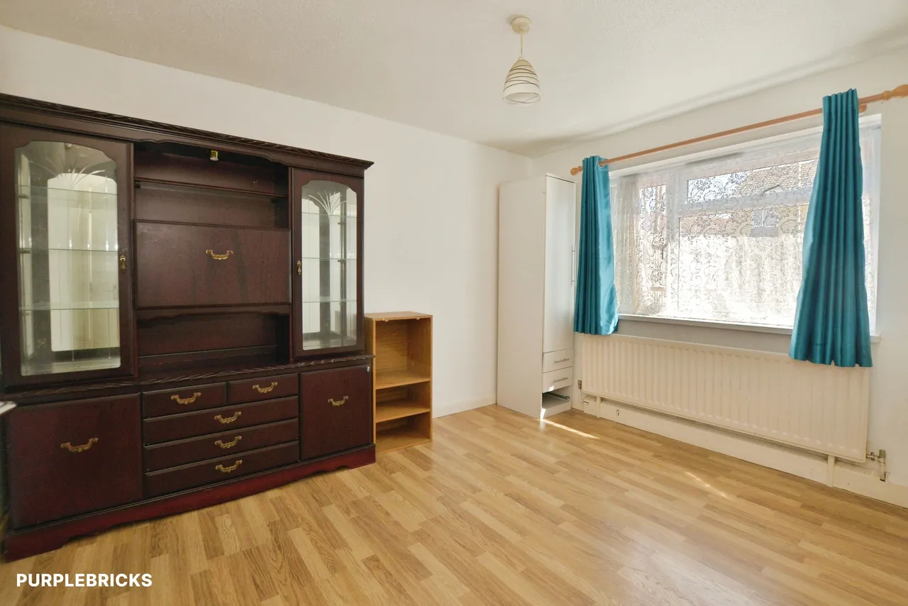 Luddenham Close, Ashford, TN23, photo 6