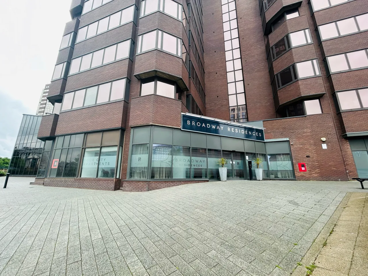 2 bed flat to rent, Broad Street, Birmingham, B15