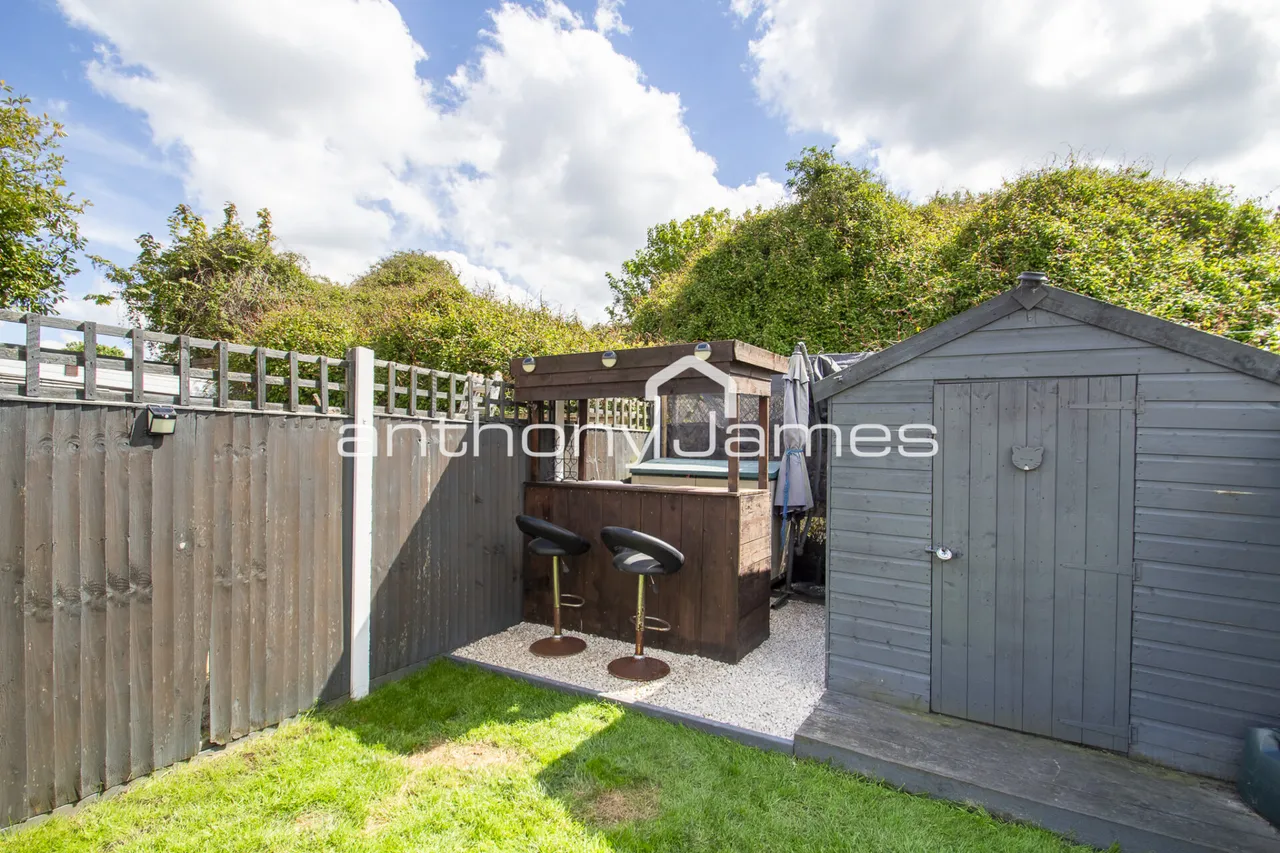 Eversley Avenue, Bexleyheath, Kent, DA7, photo 10