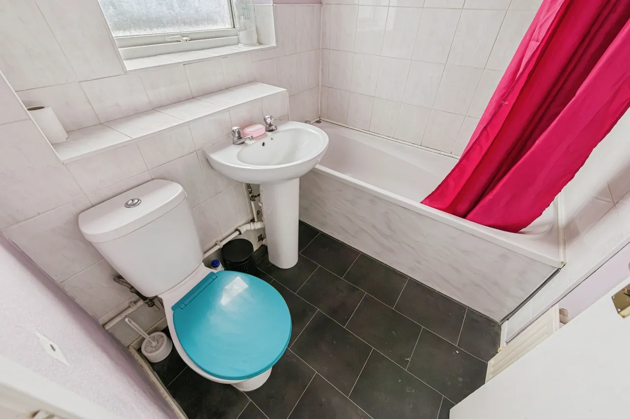 Lawrence Court, Tamworth, B79, photo 15