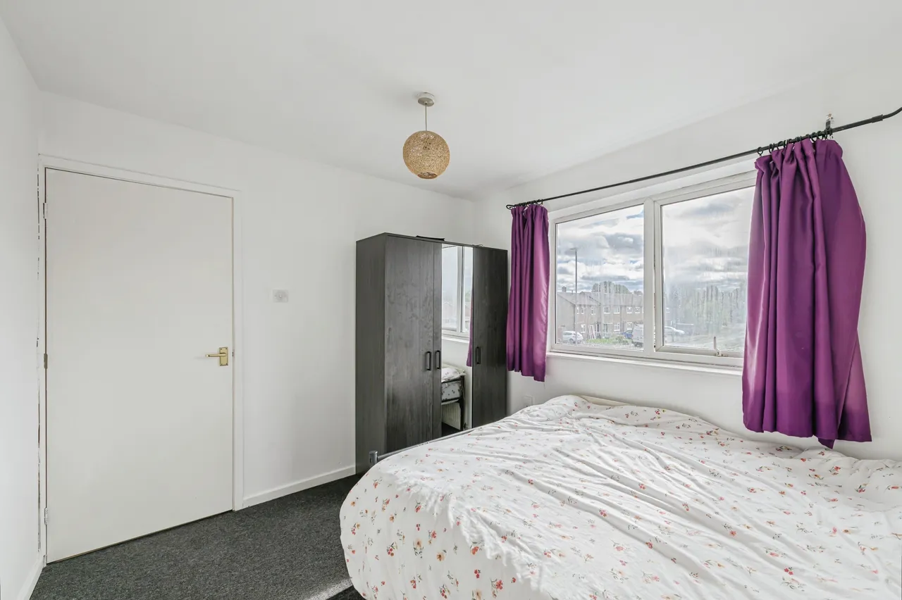 Lawrence Court, Tamworth, B79, photo 13