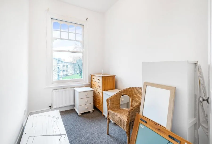 Weir Road, London, SW12, photo 8