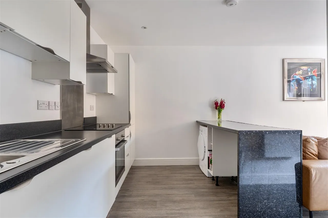 Whitchurch Lane, Bristol, BS14, photo 5