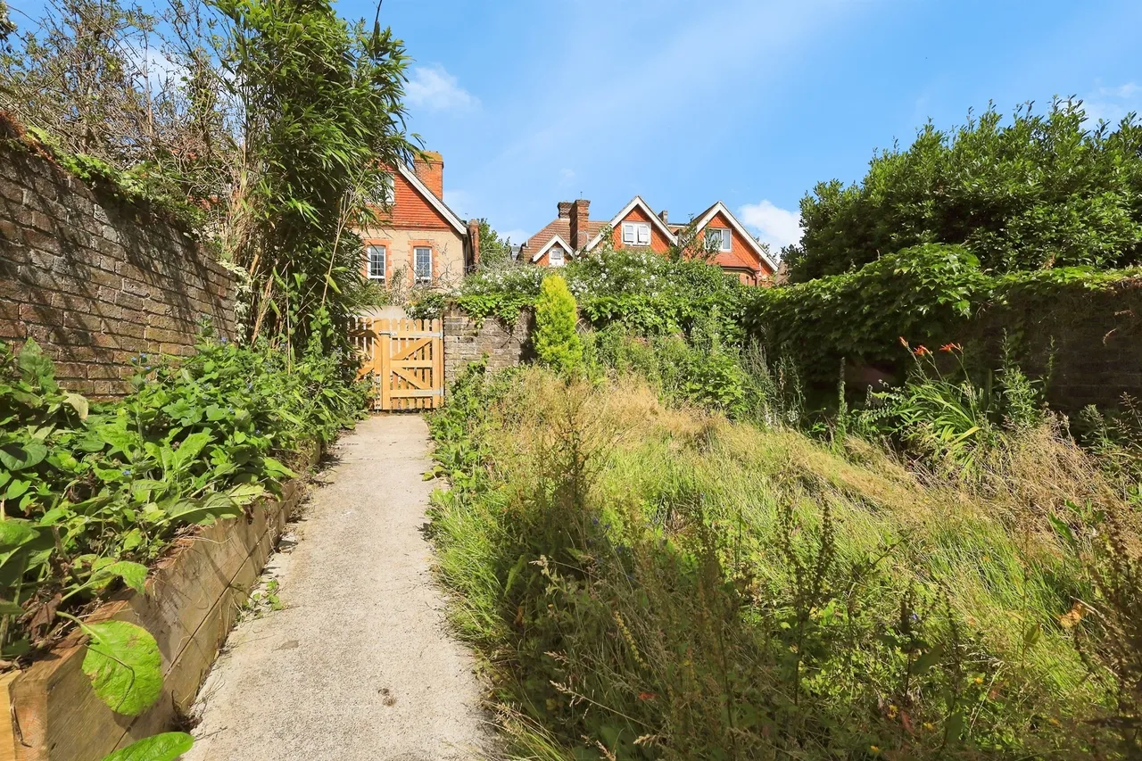 Grove Road, Eastbourne, BN21, photo 12