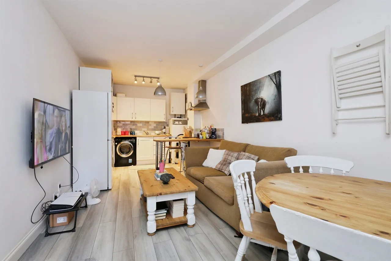 Grove Road, Eastbourne, BN21, photo 5