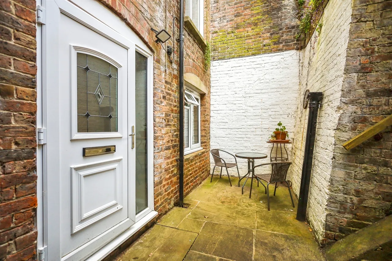 Grove Road, Eastbourne, BN21, photo 10
