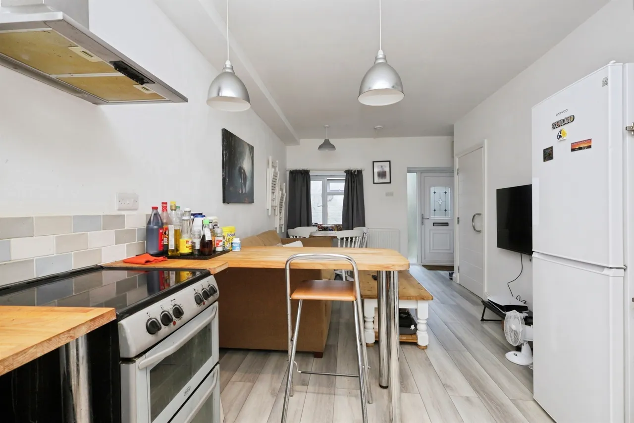 Grove Road, Eastbourne, BN21, photo 2