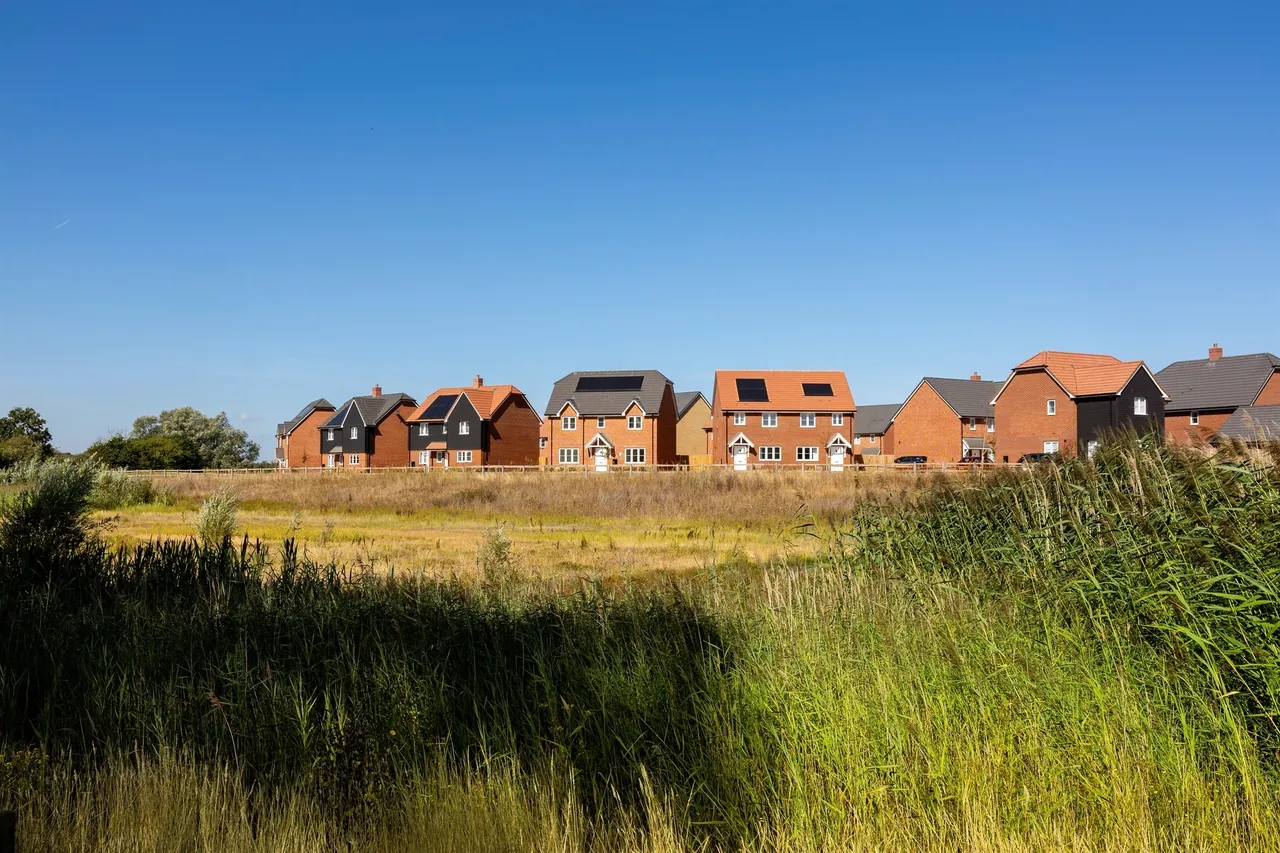 Meadow Gardens, Clacton-On-Sea, CO16, photo 7