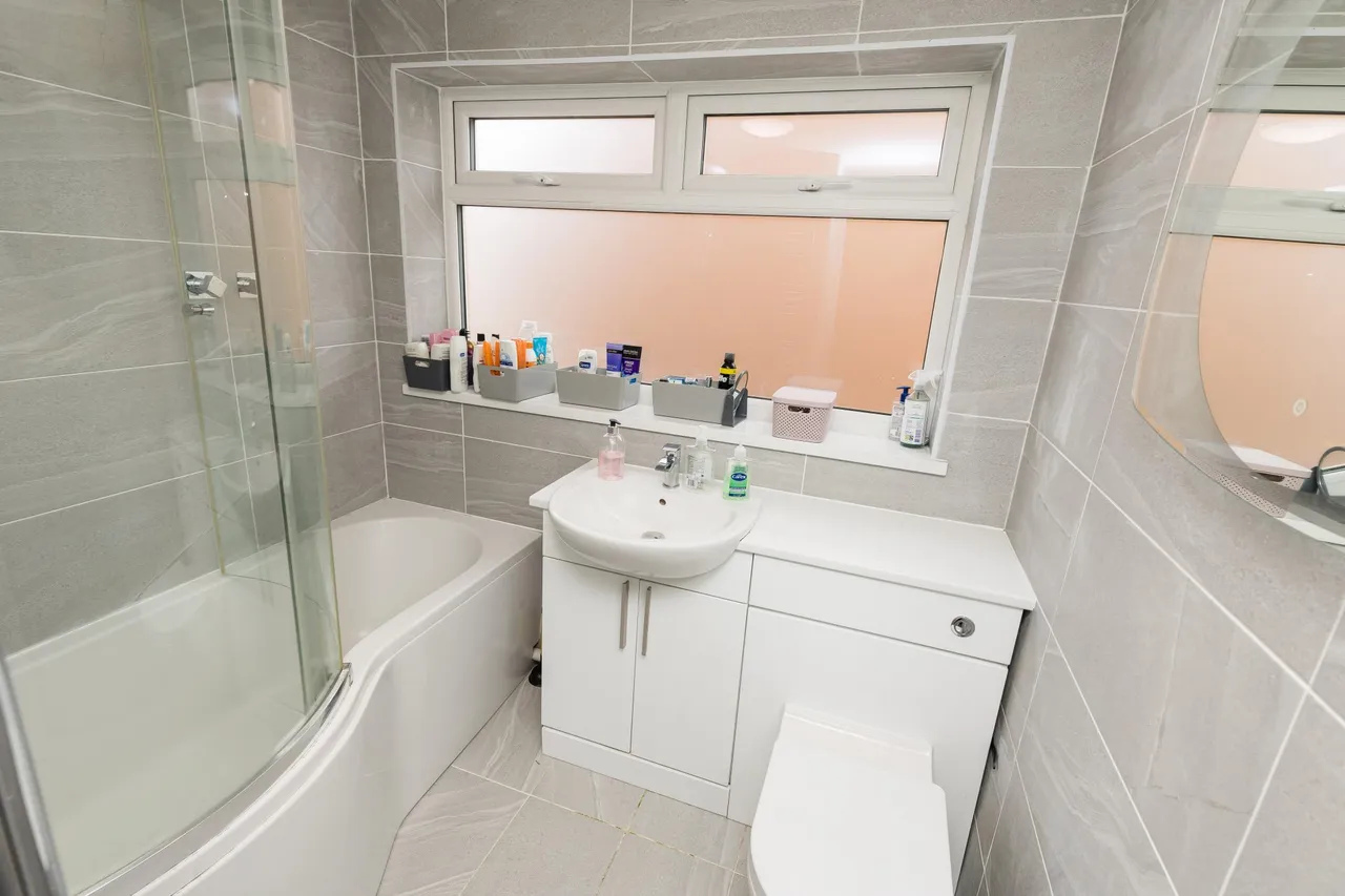 Oldfield Drive, Chester, CH3, photo 14