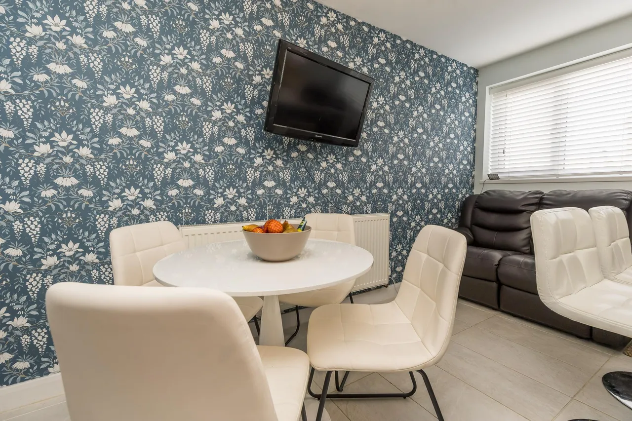 Oldfield Drive, Chester, CH3, photo 9
