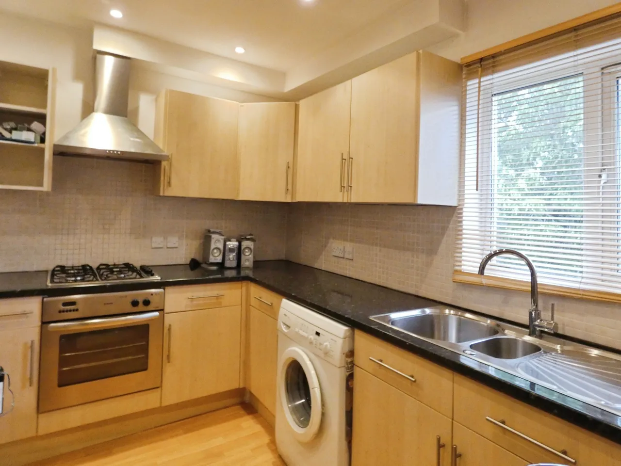 Fernthorpe Road, SW16, photo 3