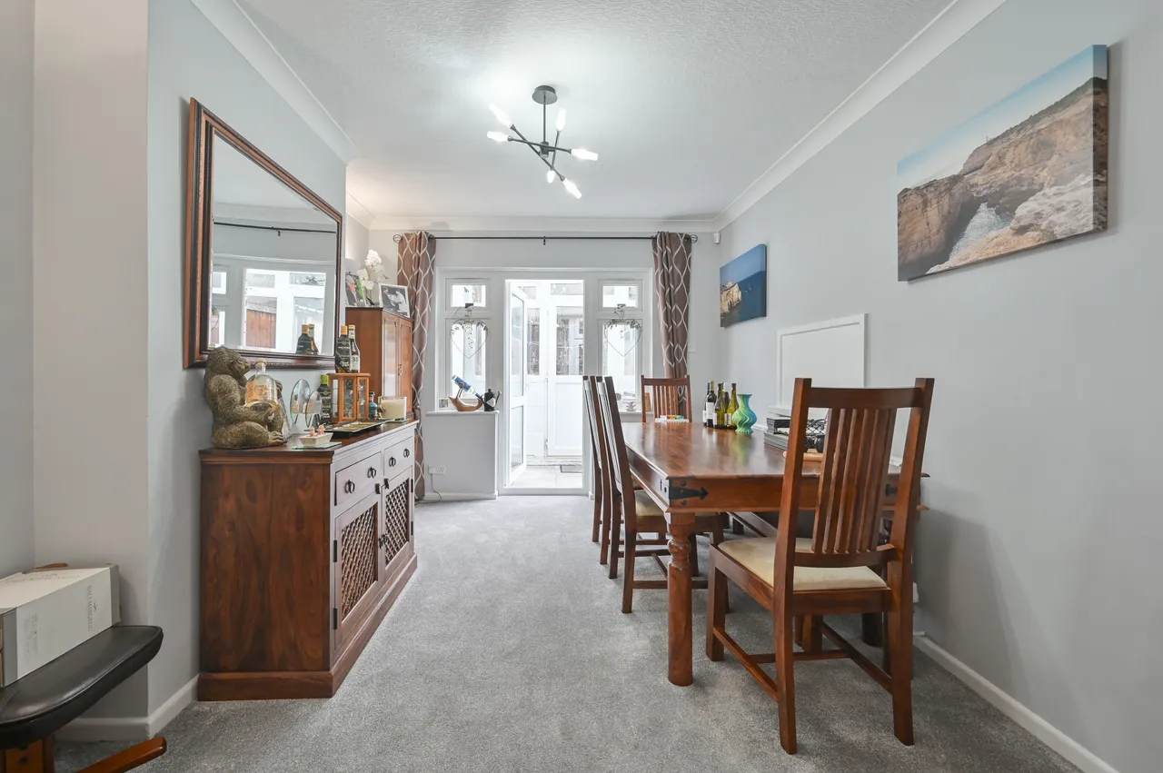 Bushey, WD23, photo 11