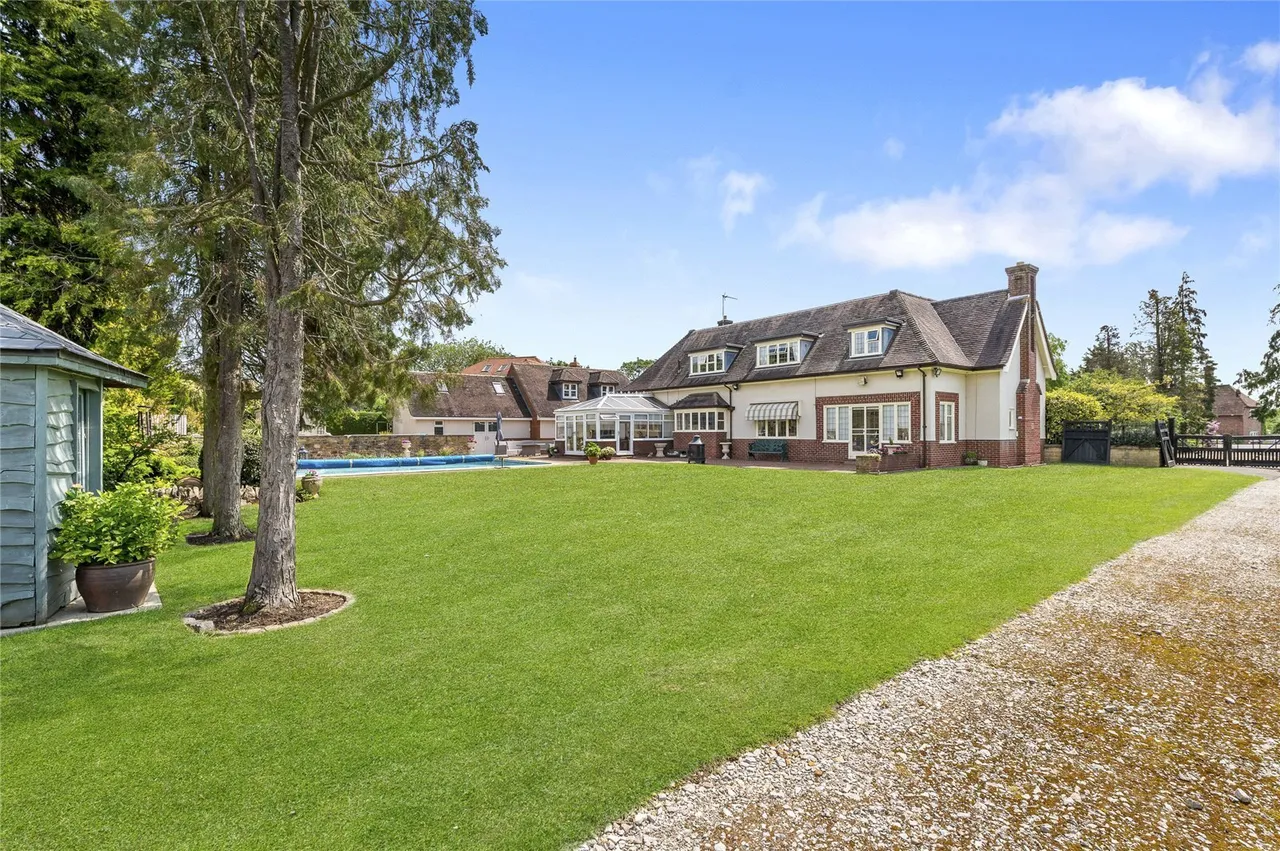 Warkton Lane, Barton Seagrave, NN15, photo 30