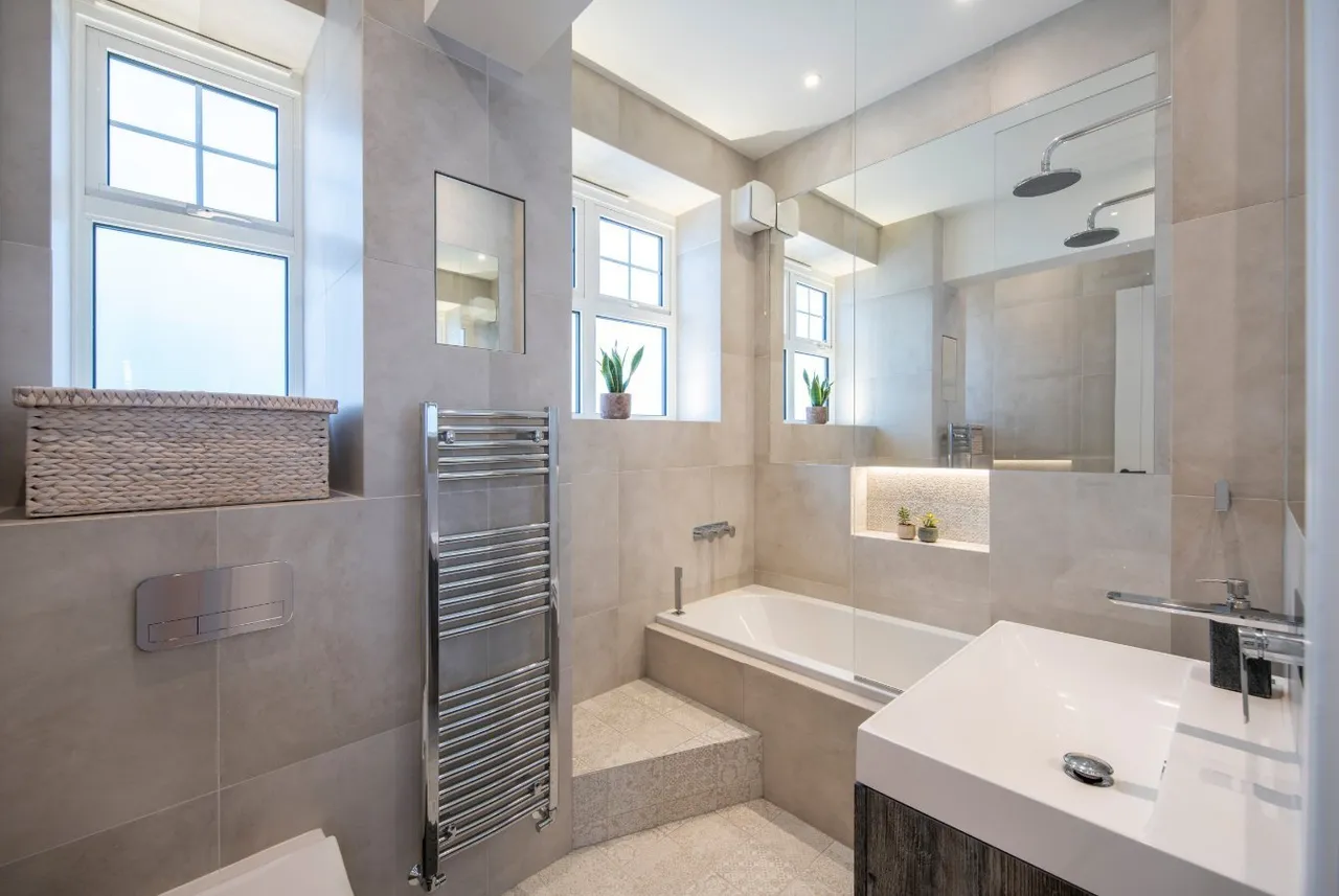 Eton Court, Eton Avenue, Belsize Park, London, NW3 3HJ, photo 7