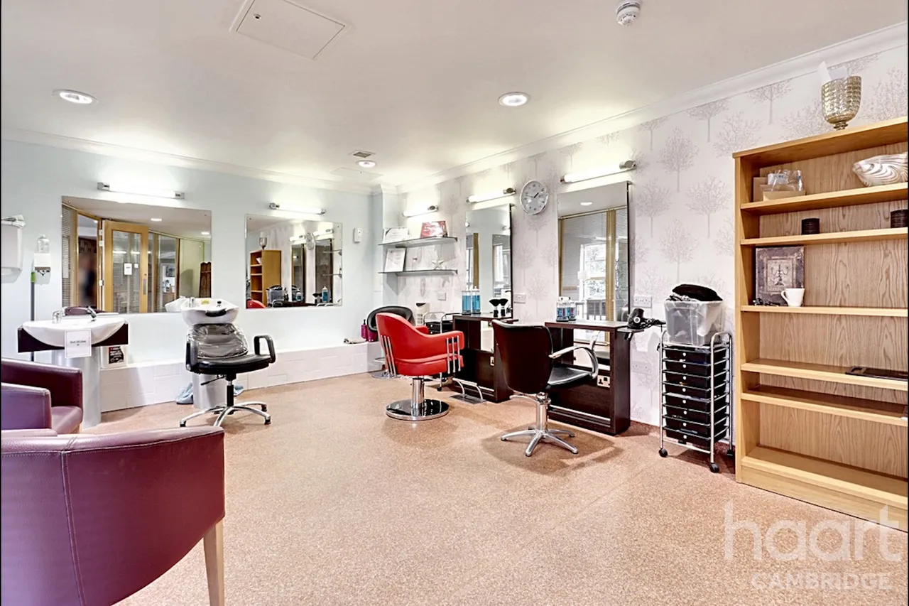 Wellbrook Way, Girton, CB3, photo 13