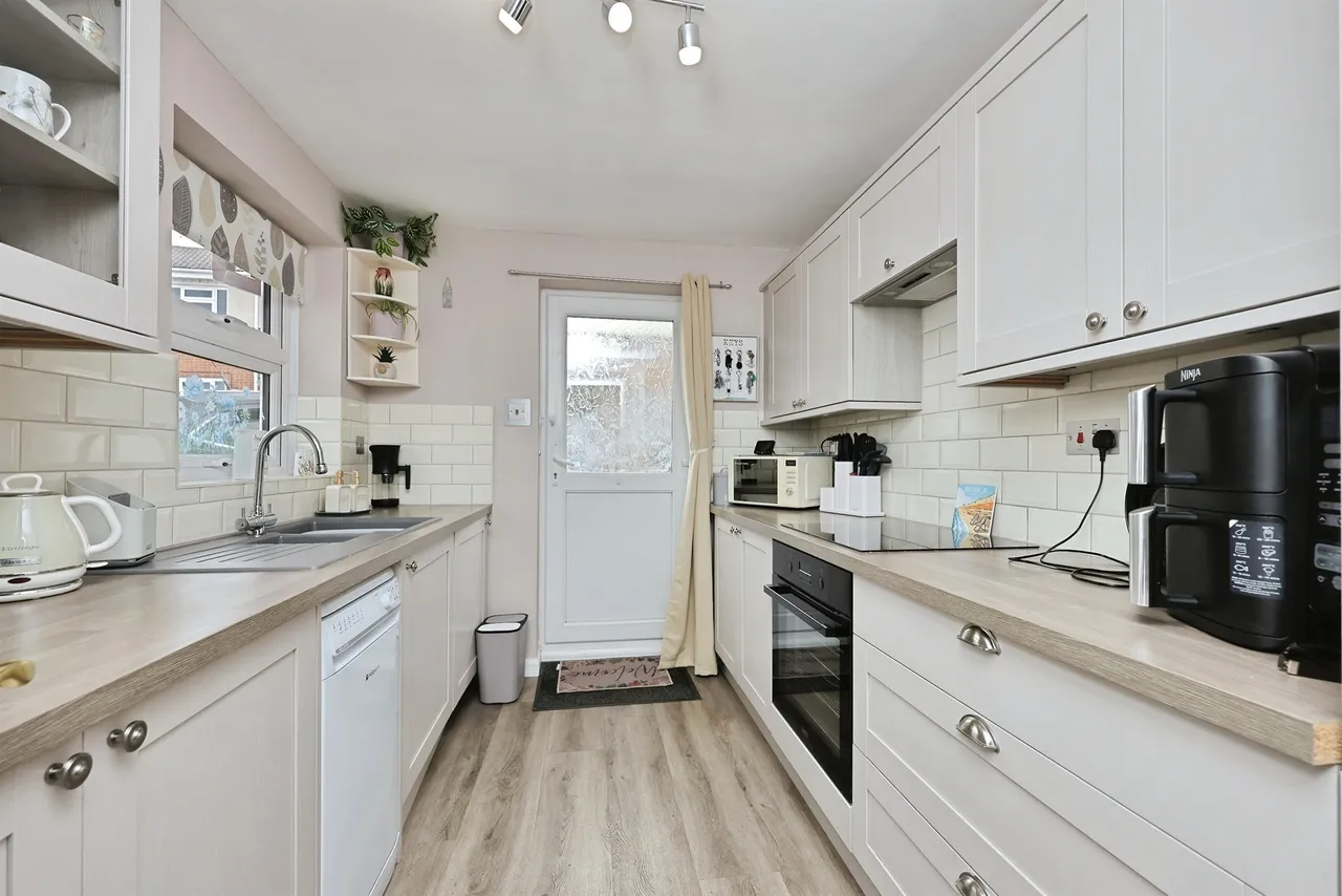 Lime Close, Marham, photo 7