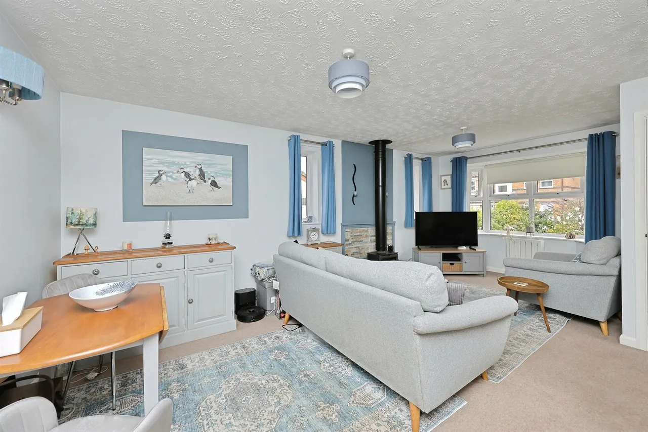 Lime Close, Marham, photo 5
