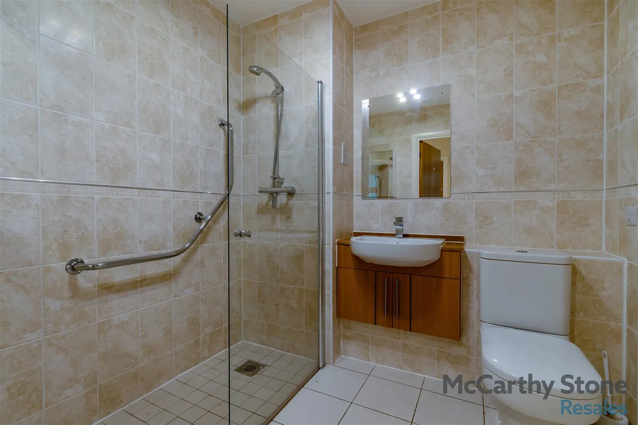 Chester Road, Castle Bromwich, B36, photo 7