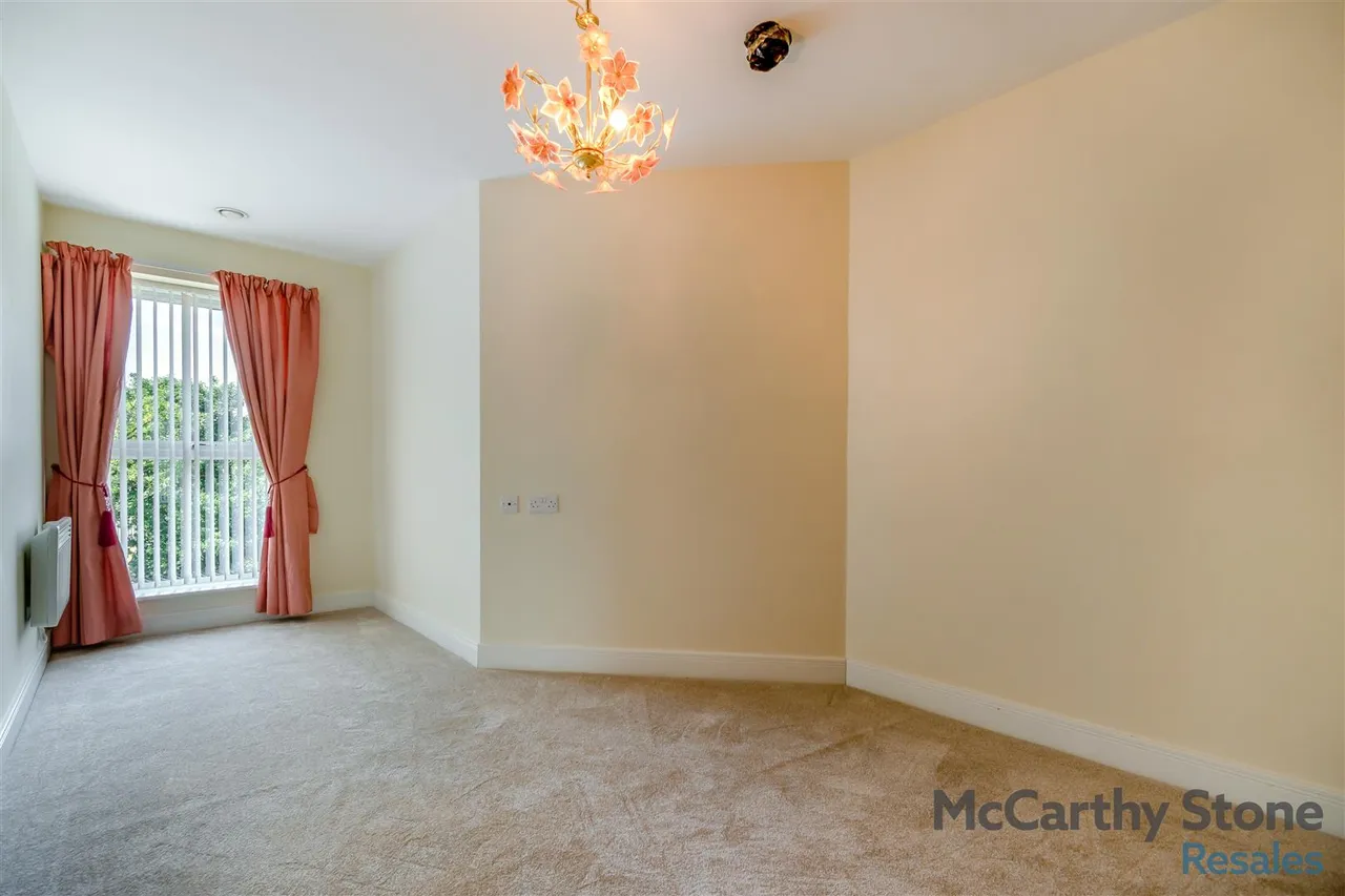 Chester Road, Castle Bromwich, B36, photo 5