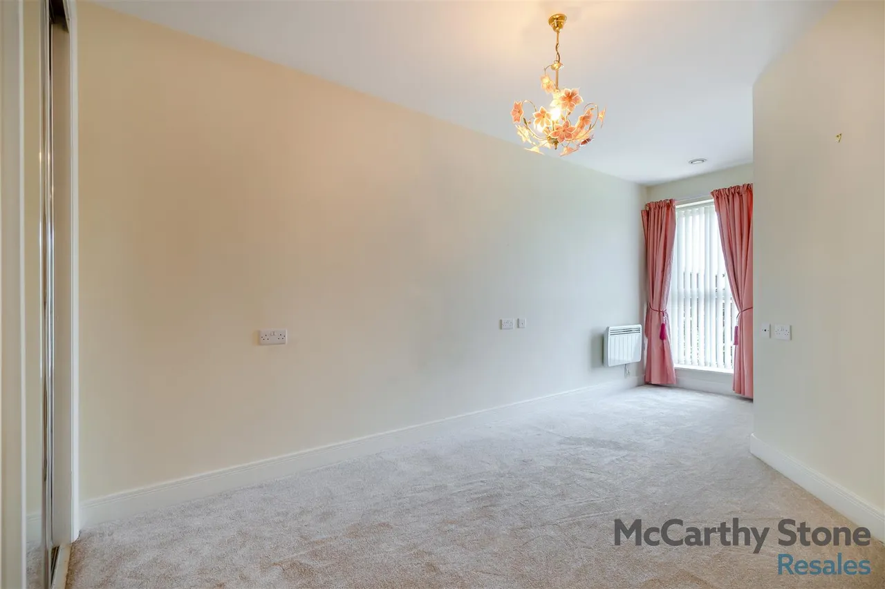 Chester Road, Castle Bromwich, B36, photo 12