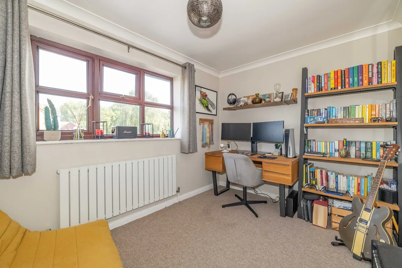Merleburgh Drive, Kemsley, ME10, photo 7