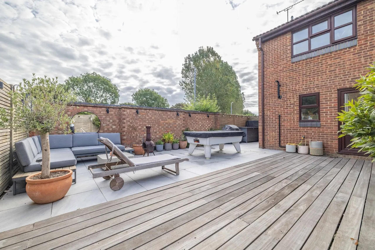 Merleburgh Drive, Kemsley, ME10, photo 10