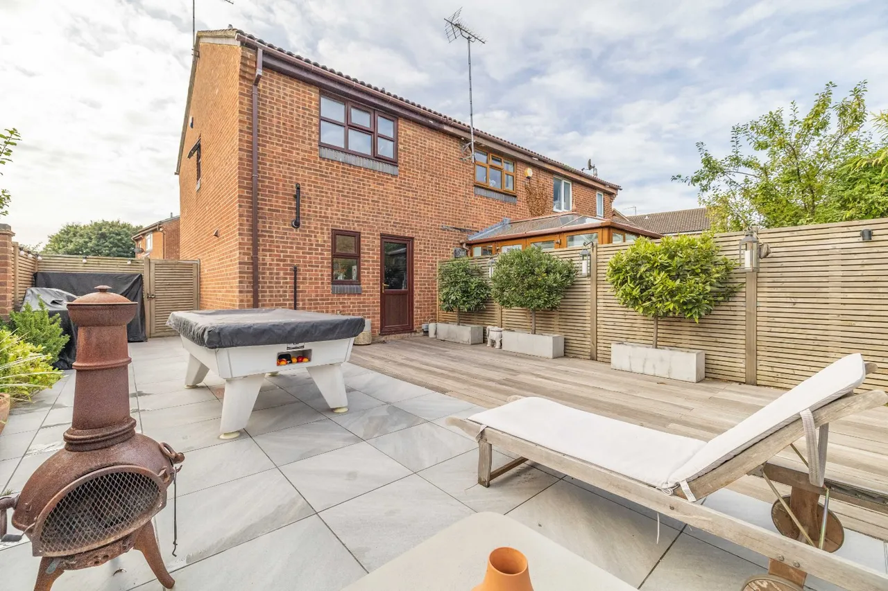 Merleburgh Drive, Kemsley, ME10, photo 4