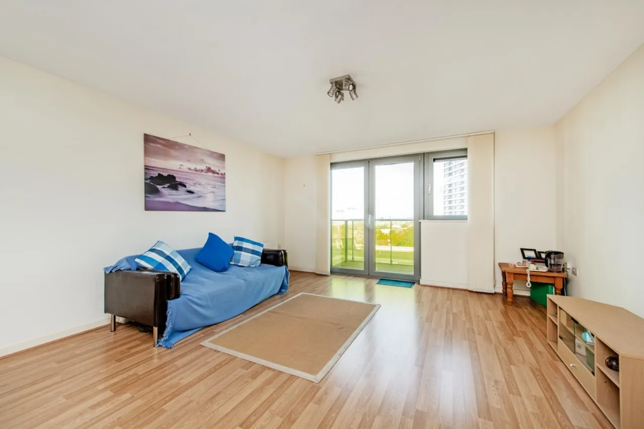 Azura Court, Warton Road, photo 3