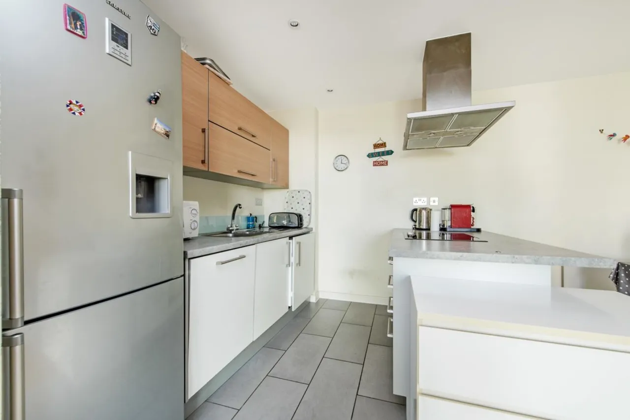 Azura Court, Warton Road, photo 9